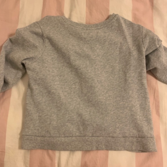 I am selling two H&M sweaters - Picture 4 of 4